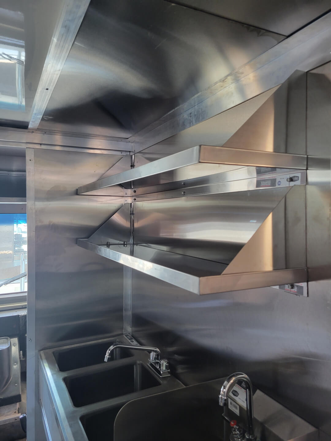 Shelves and kitchen sink